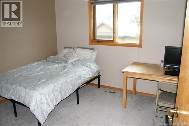 5606 46 Avenue W Property Photo 22