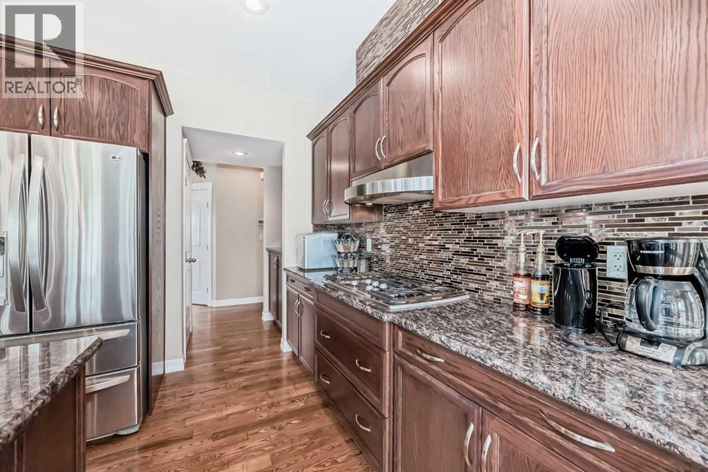 559 Summer Crescent Property Photo 10