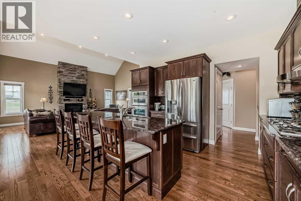 559 Summer Crescent Property Photo 11