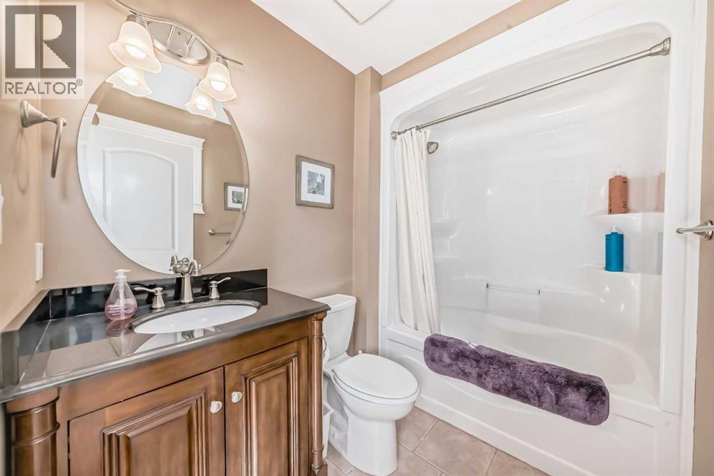 559 Summer Crescent Property Photo 24