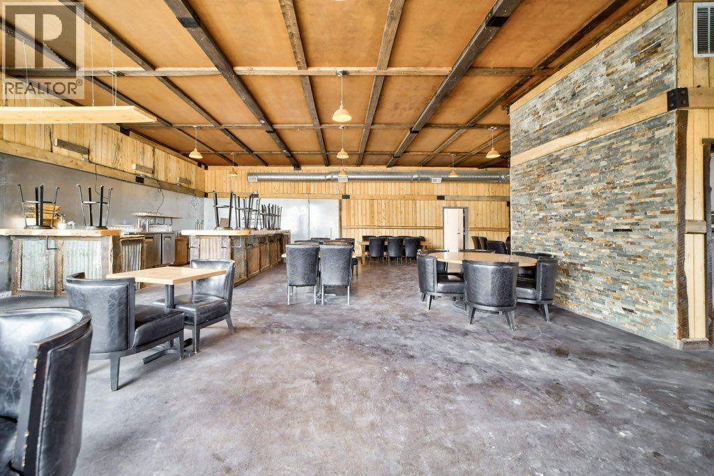 8510 19 Avenue Property Photo 28