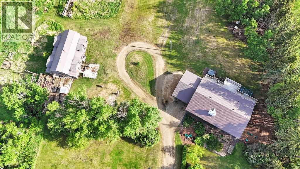 27137 Highway 42 Property Photo 7