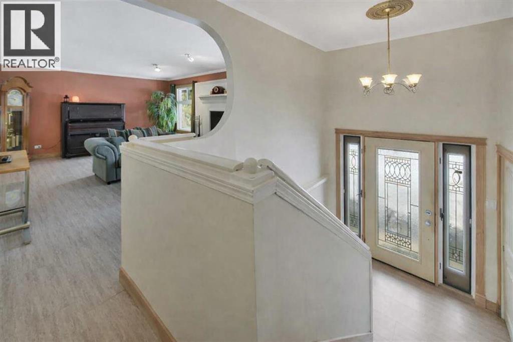 27137 Highway 42 Property Photo 8