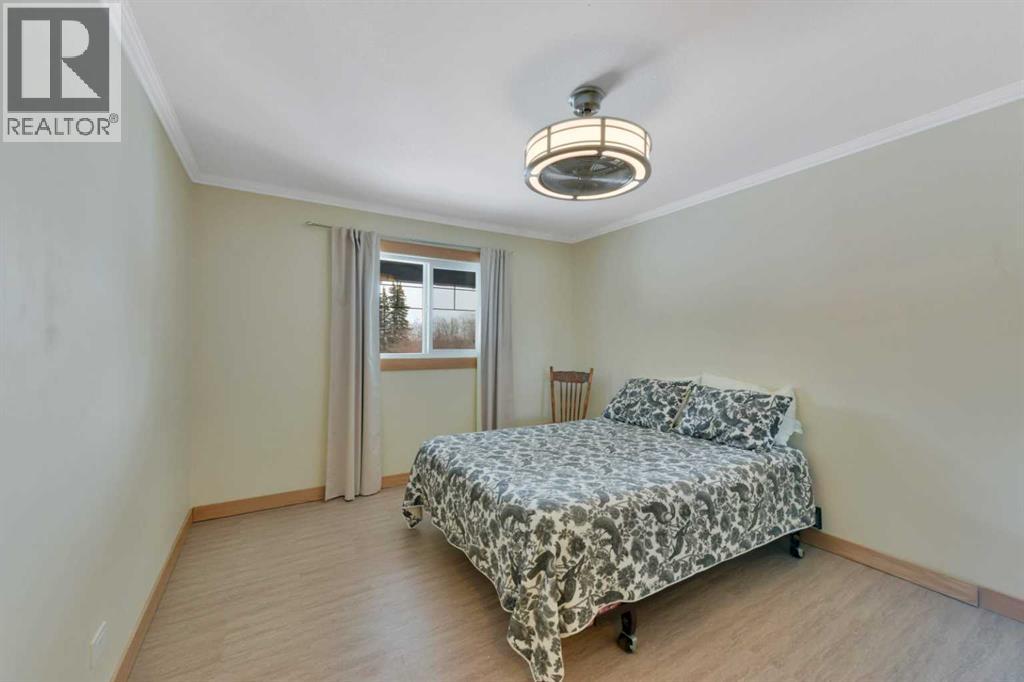 27137 Highway 42 Property Photo 24
