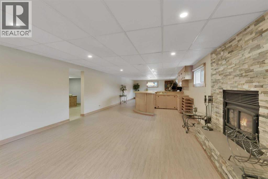 27137 Highway 42 Property Photo 29