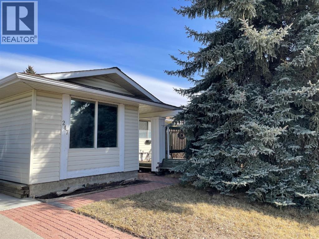 247 Bracewood Road Sw Property Photo 1