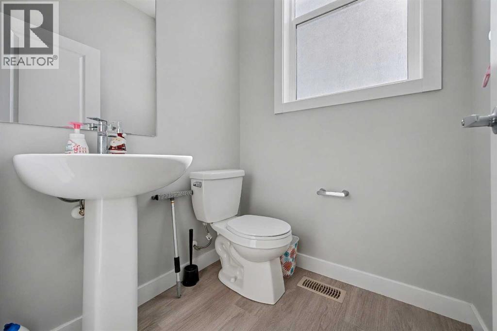 613 Sage Hill Grove Nw Property Photo 8