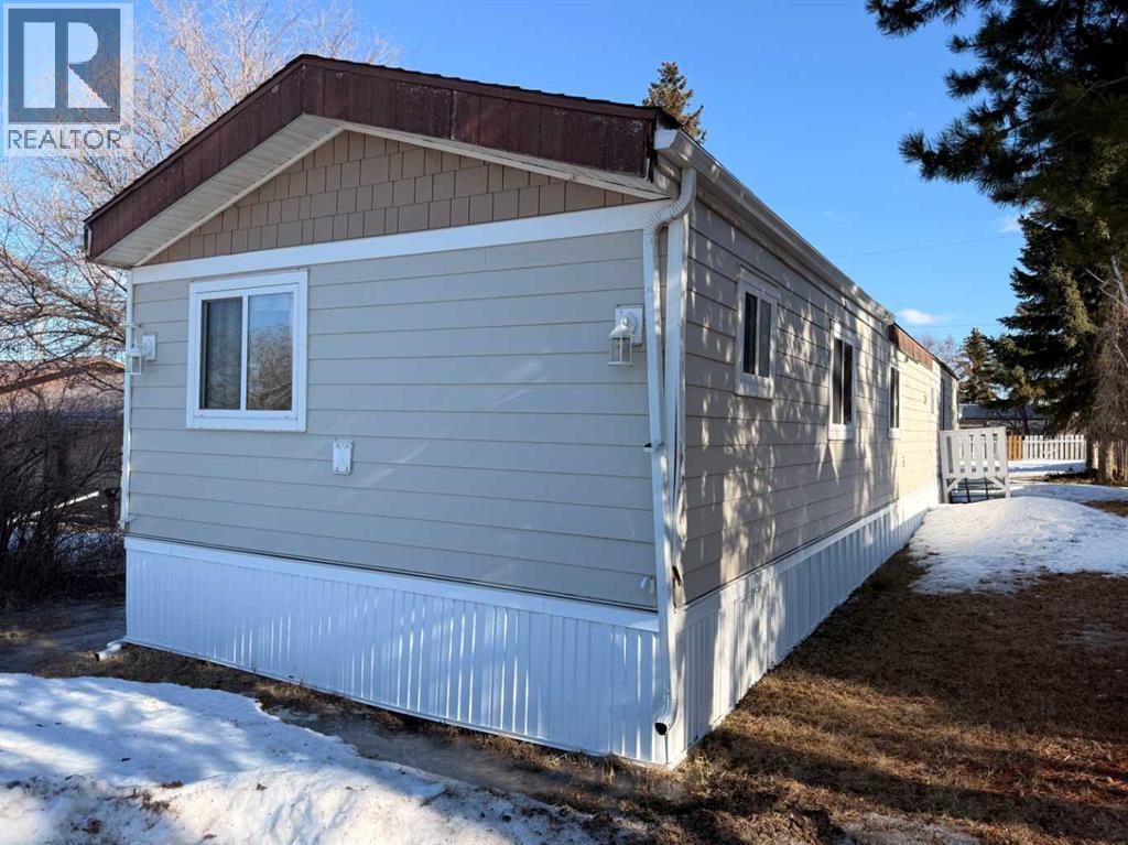 5019 49 Street Property Photo 1