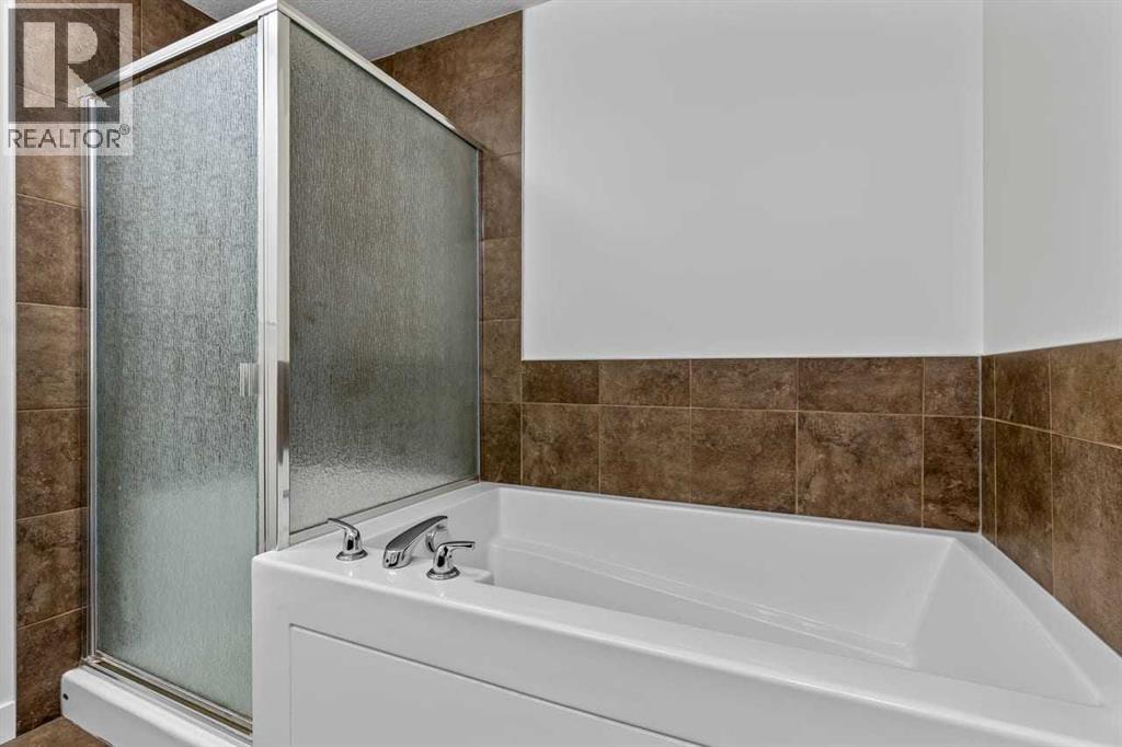 16 Varsity Estates Circle Northwest Property Photo 24