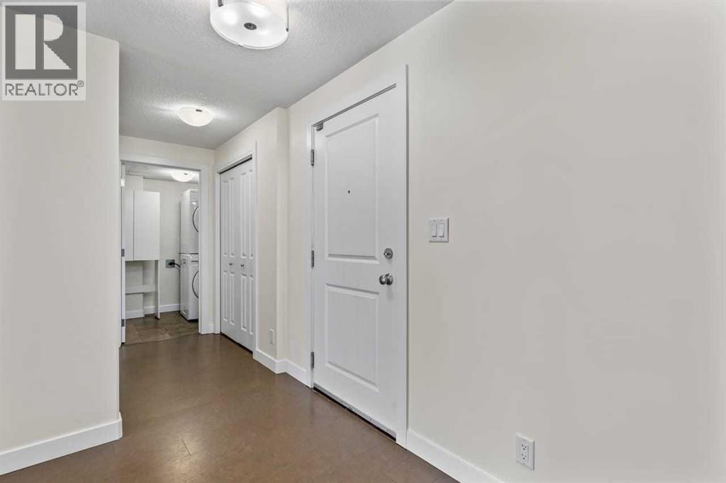 16 Varsity Estates Circle Northwest Property Photo 25