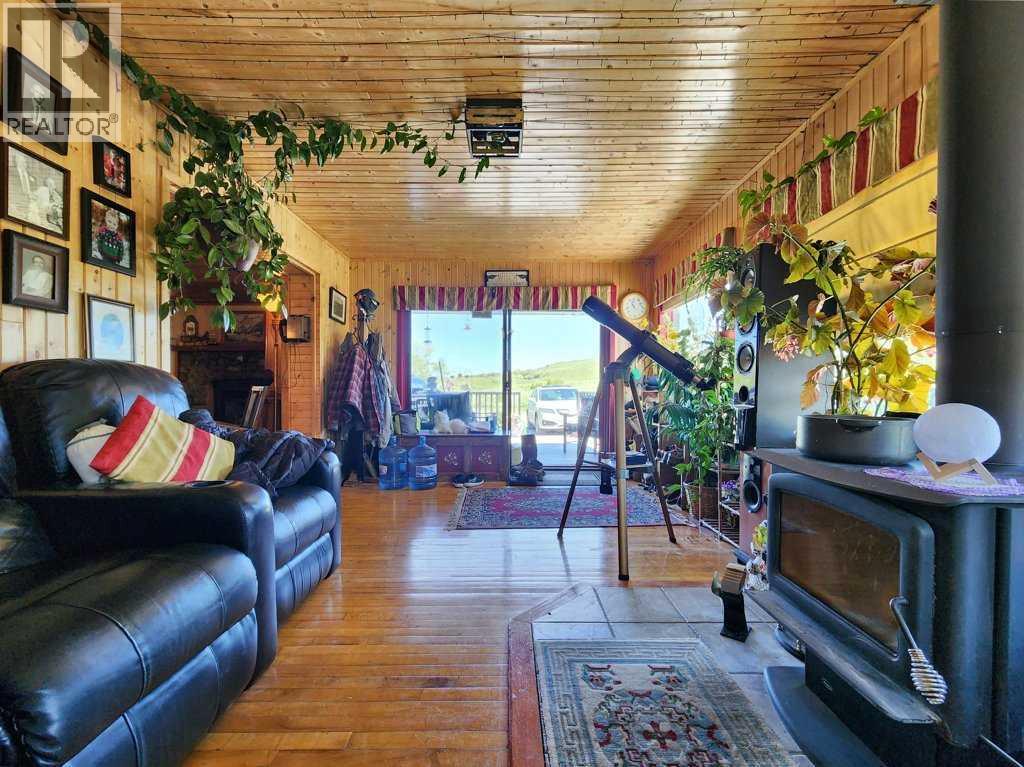 4221 6 Highway Property Photo 5