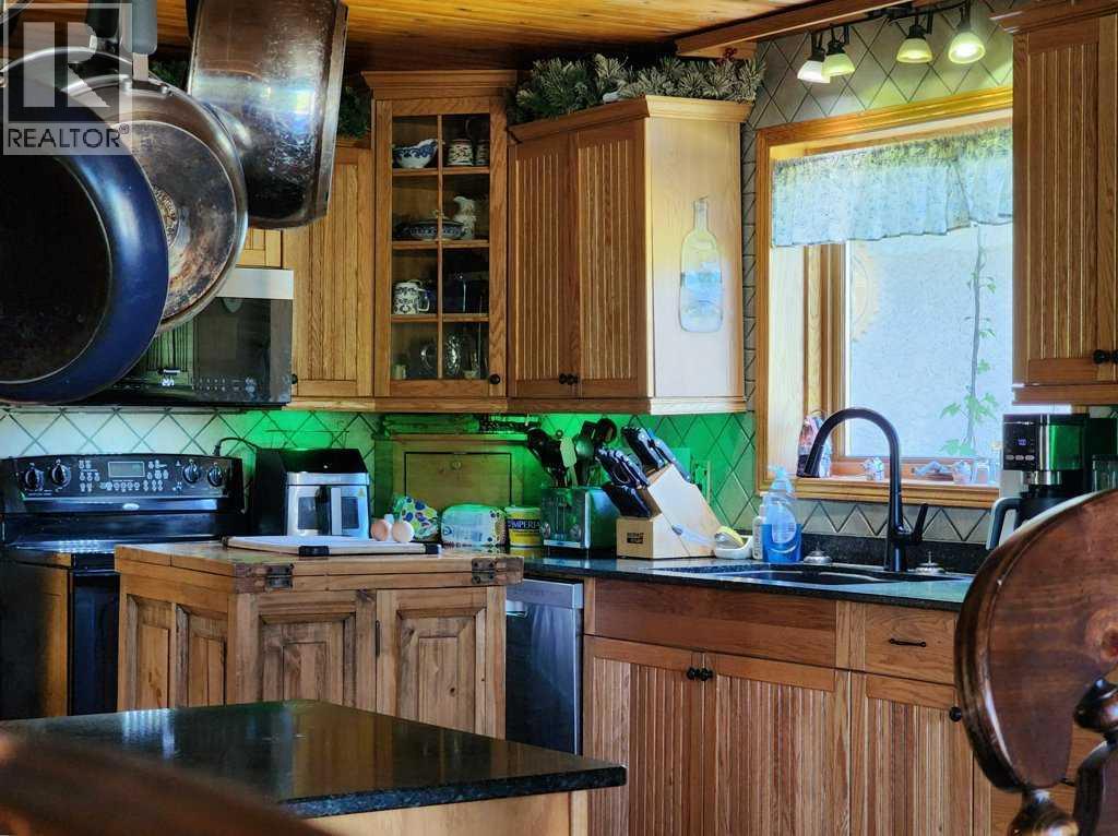 4221 6 Highway Property Photo 8