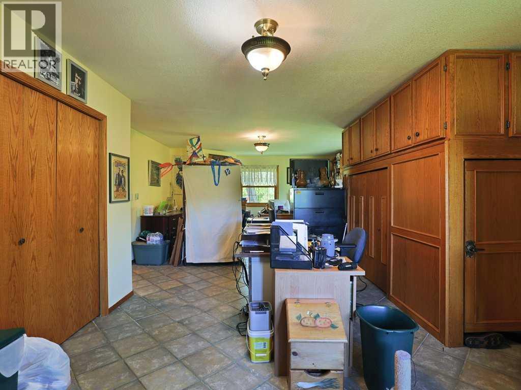 4221 6 Highway Property Photo 14