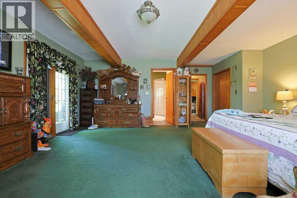 4221 6 Highway Property Photo 17