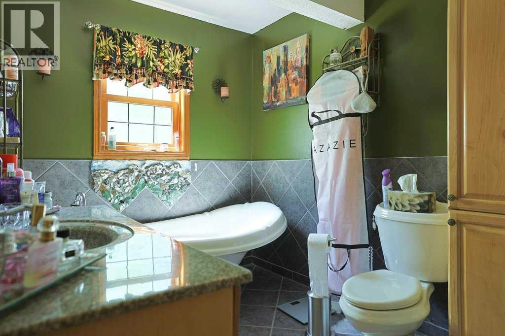 4221 6 Highway Property Photo 18
