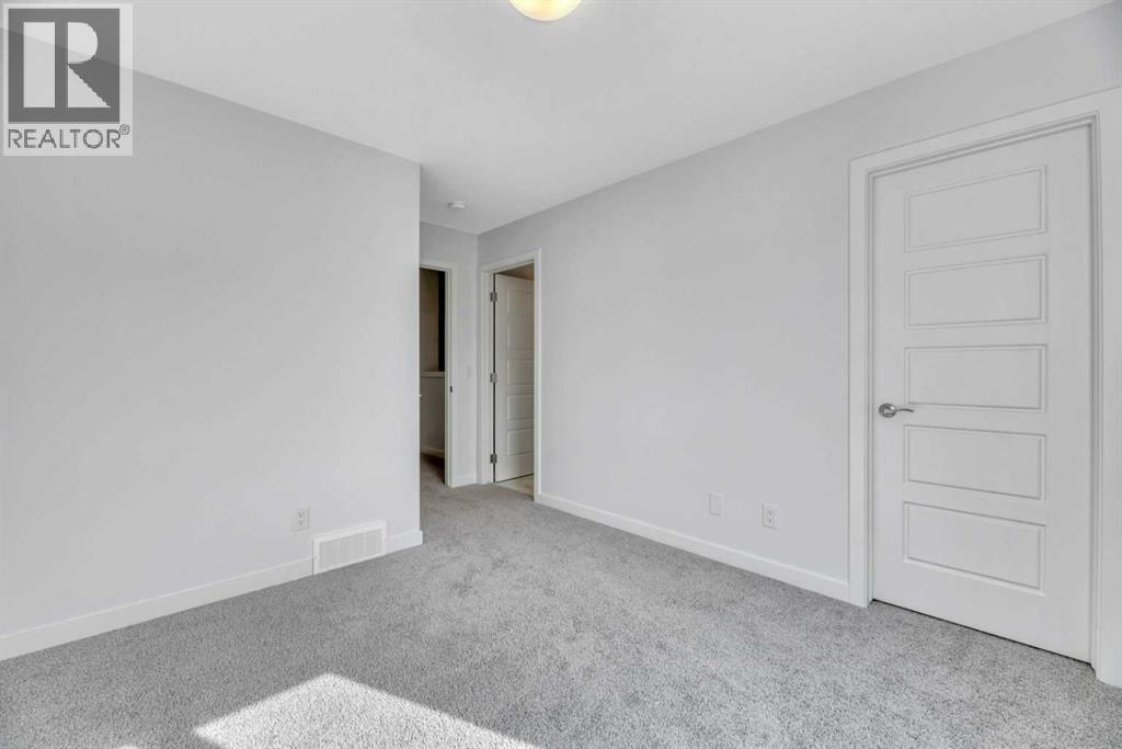 301 Redstone Boulevard Northeast Property Photo 35