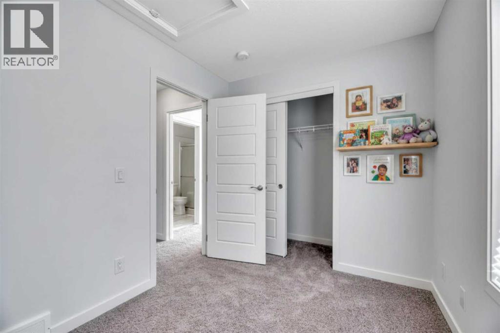 301 Redstone Boulevard Northeast Property Photo 43