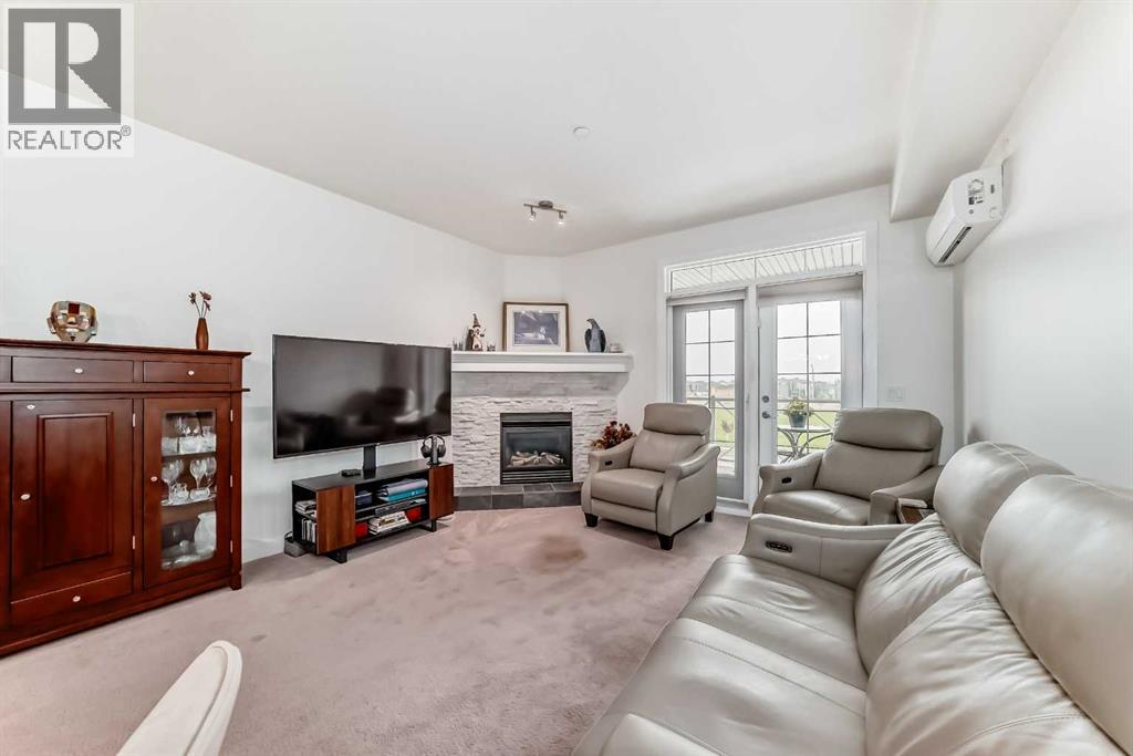 1005 Westmount Drive Property Photo 14