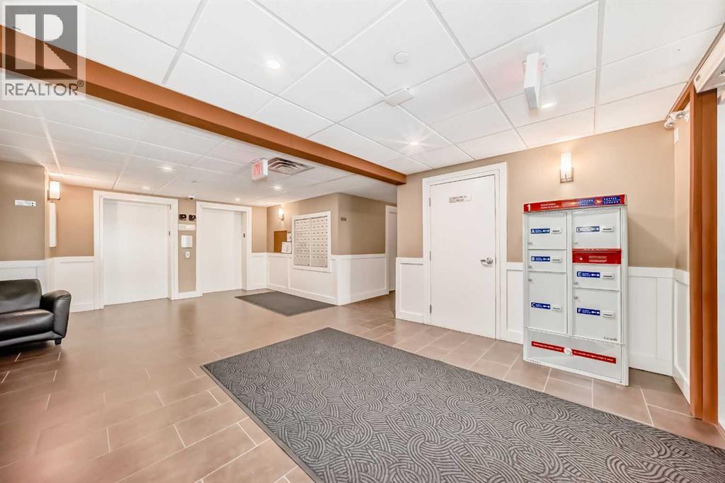1005 Westmount Drive Property Photo 35