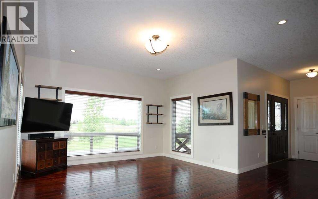 32015 292 Avenue E Property Photo 10