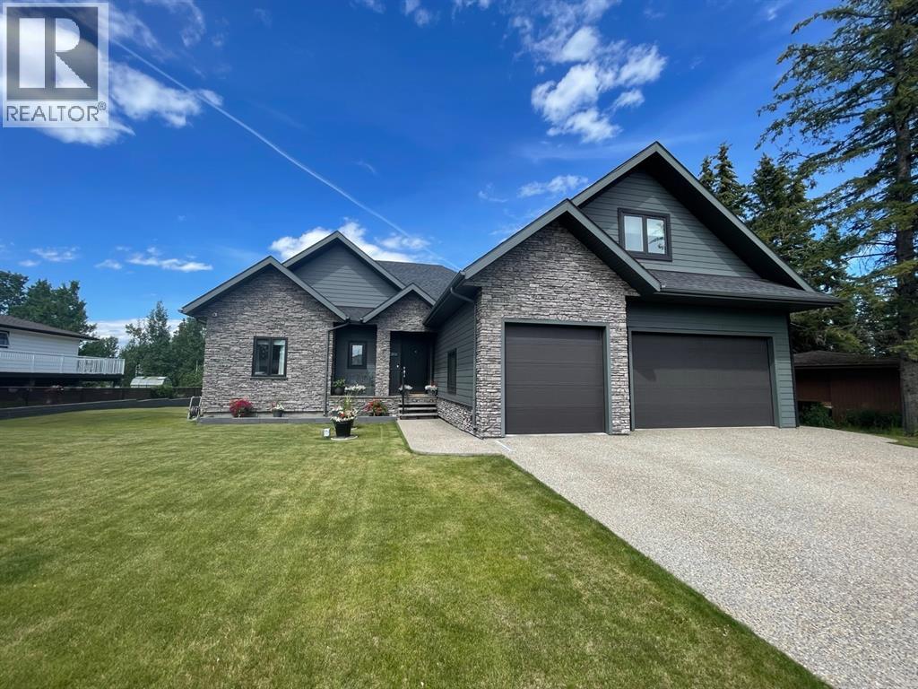 4714 Sakwatamau Drive