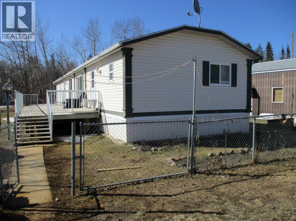 303 4th Avenue SW Property Photo 1