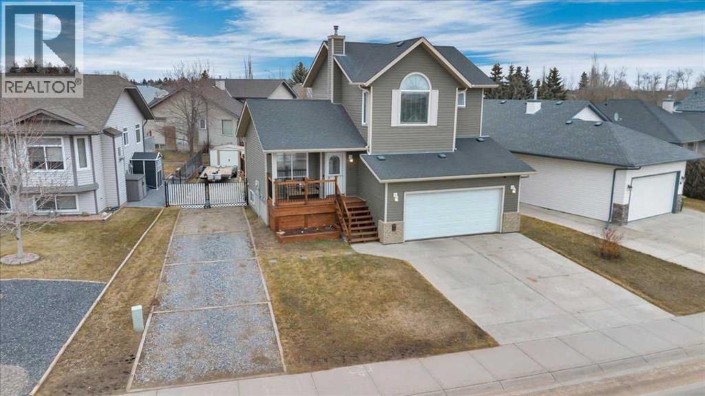 90 Parklane Drive Property Photo 1