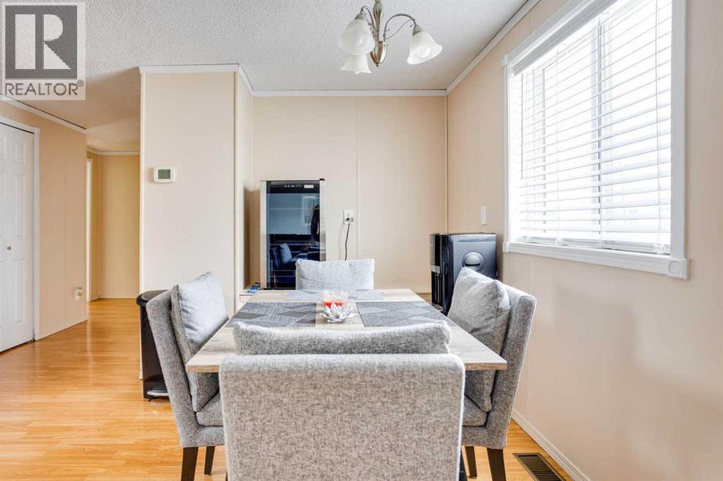 101 Clausen Crescent Property Photo 16
