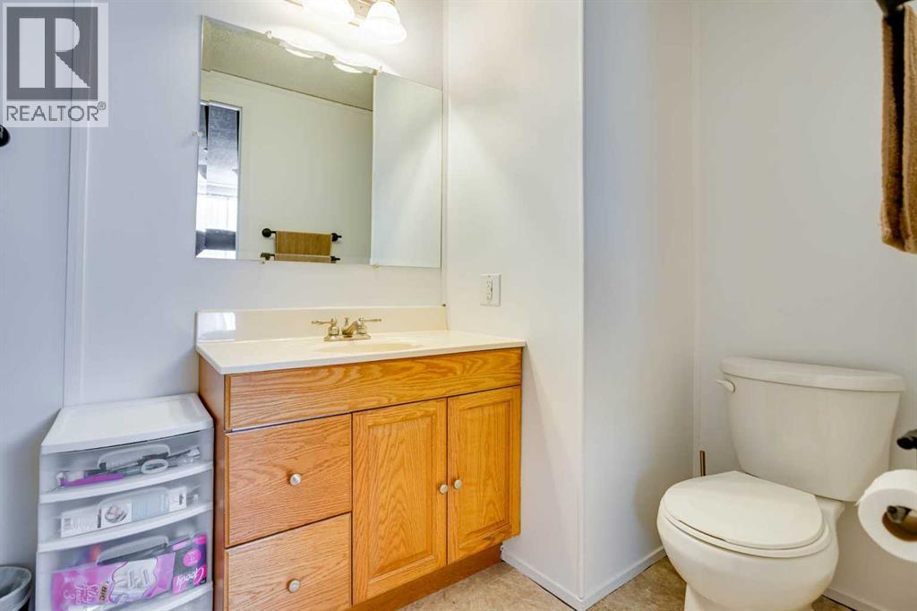 101 Clausen Crescent Property Photo 19