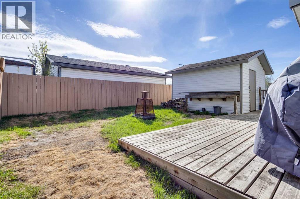 101 Clausen Crescent Property Photo 28
