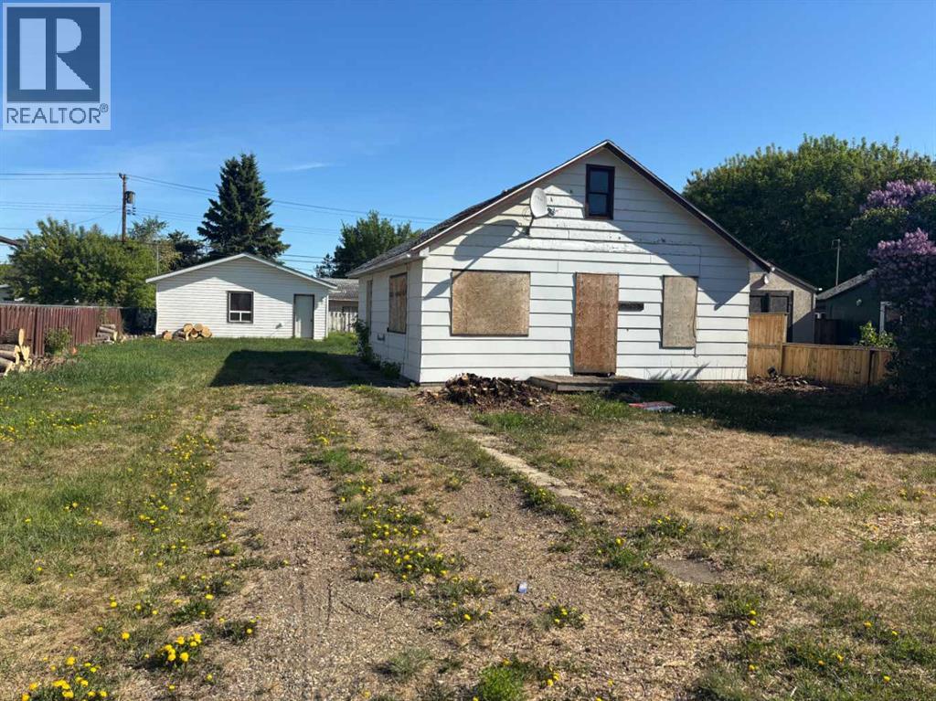 9518 85 Avenue Photo de la propriété 1