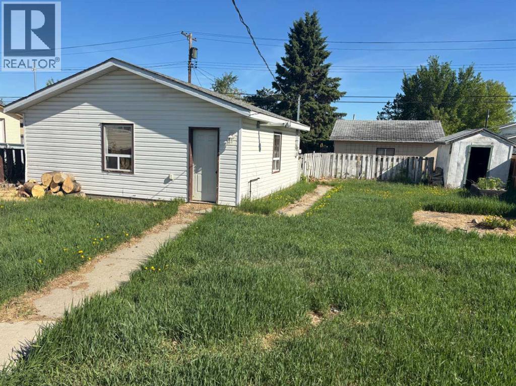 9518 85 Avenue Property Photo 2