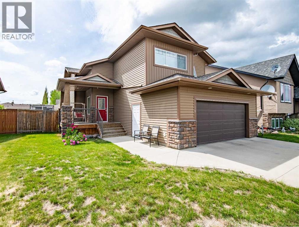 18 Mackenzie Crescent