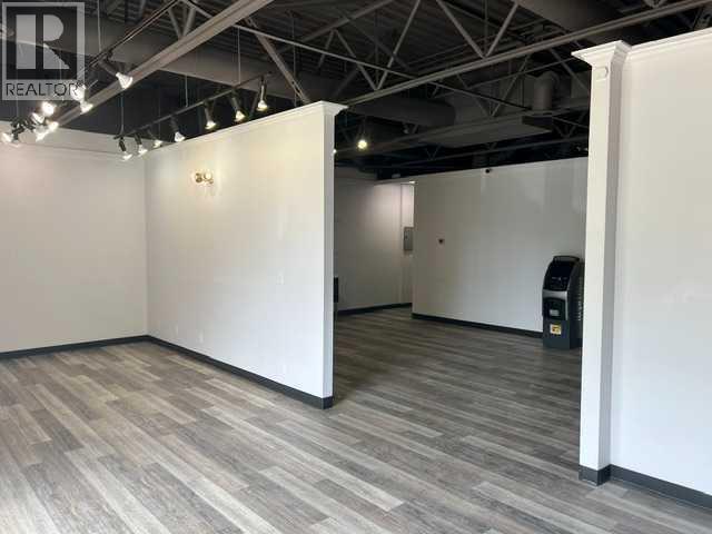 1631 Cedar Road S Property Photo 2