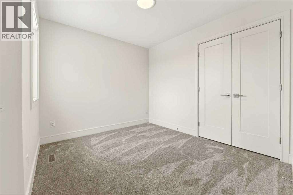 4517 31 Avenue S Property Photo 27