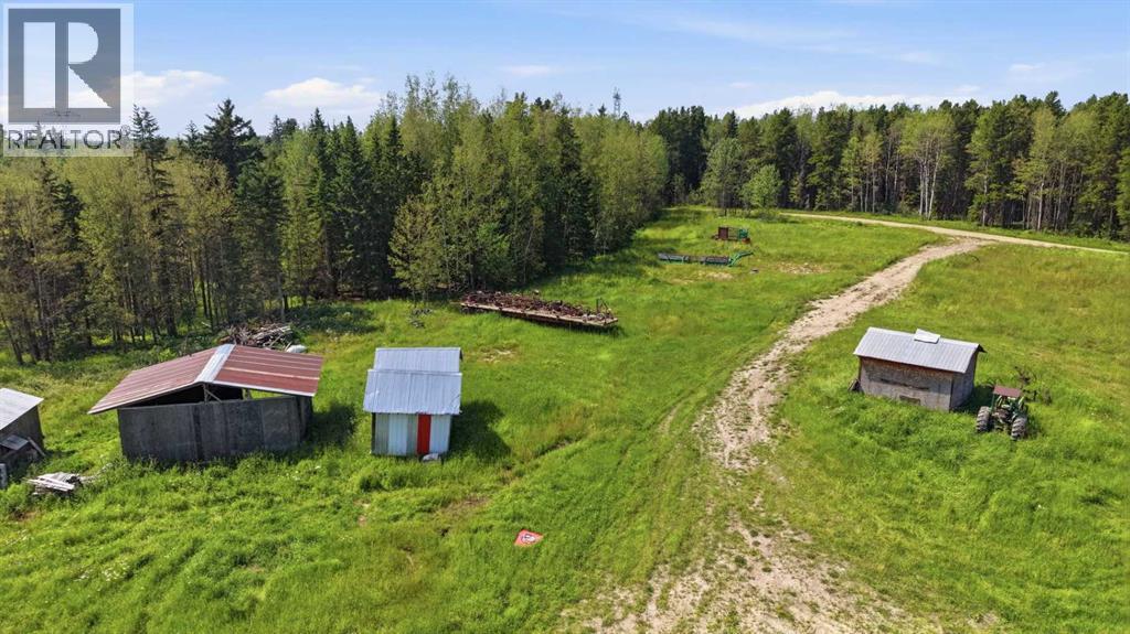 Hwy 20 Property Photo 4