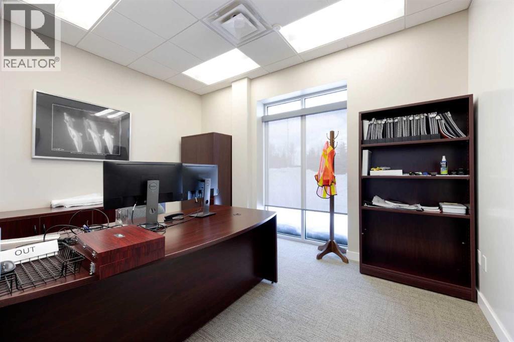 189 Mackenzie Boulevard Property Photo 8