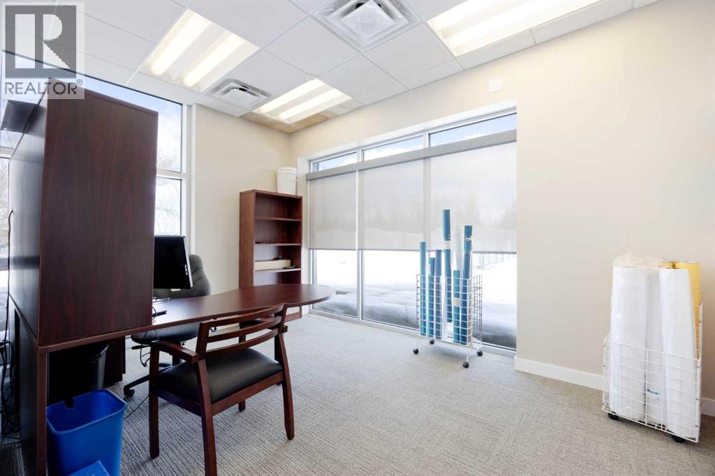 189 Mackenzie Boulevard Property Photo 10