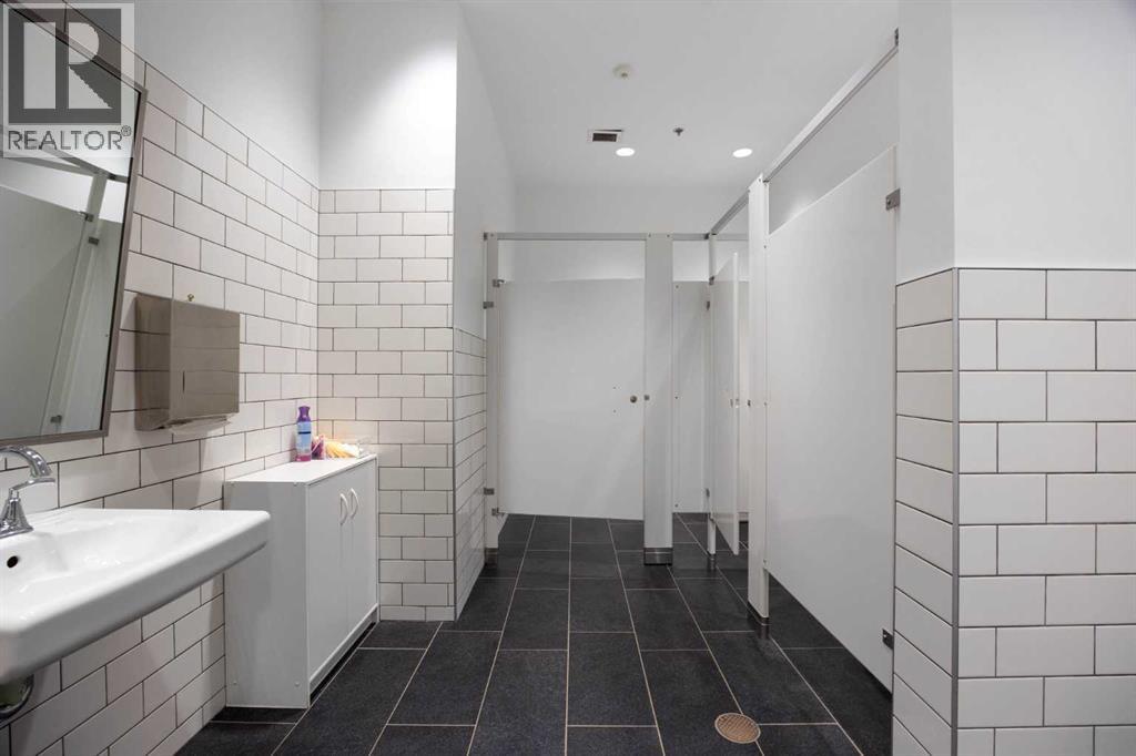 189 Mackenzie Boulevard Property Photo 18