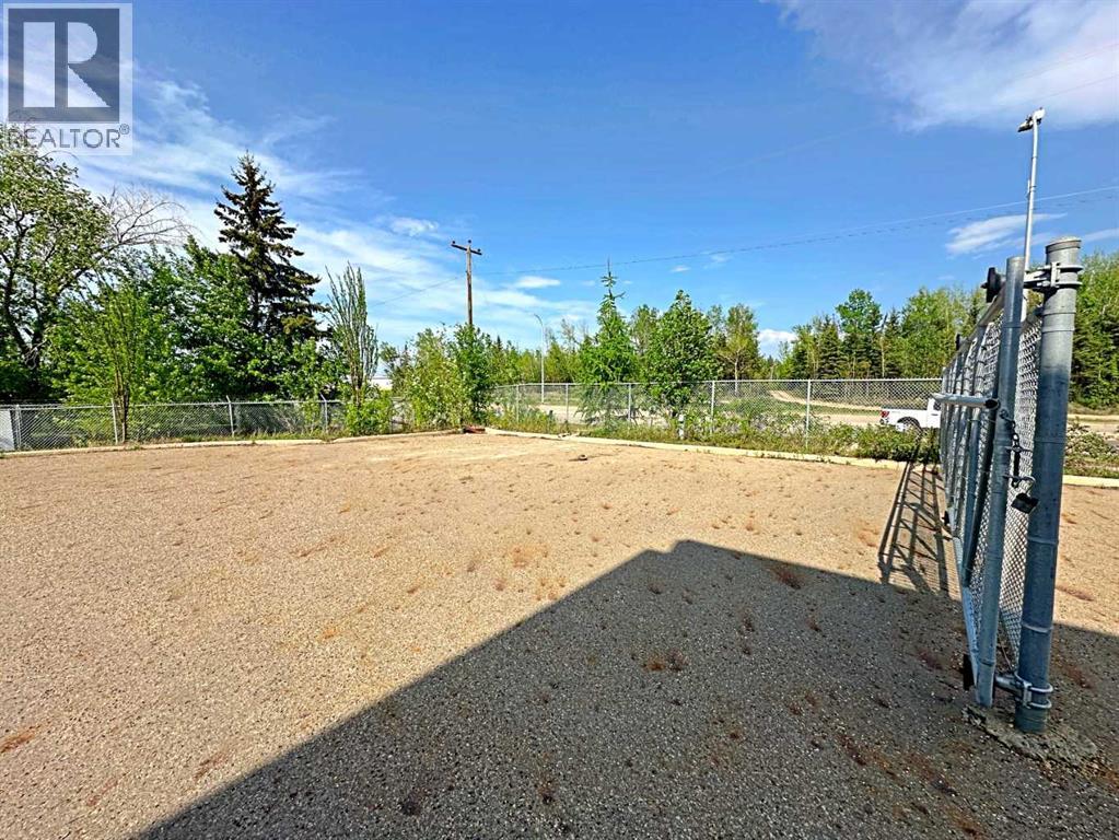 189 Mackenzie Boulevard Property Photo 44