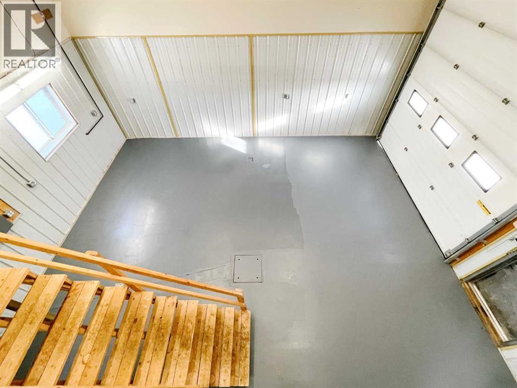 10509 92 Street Property Photo 5