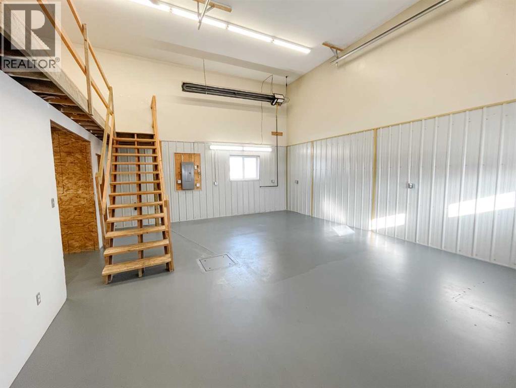 10509 92 Street Property Photo 8