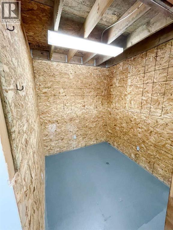 10509 92 Street Property Photo 10