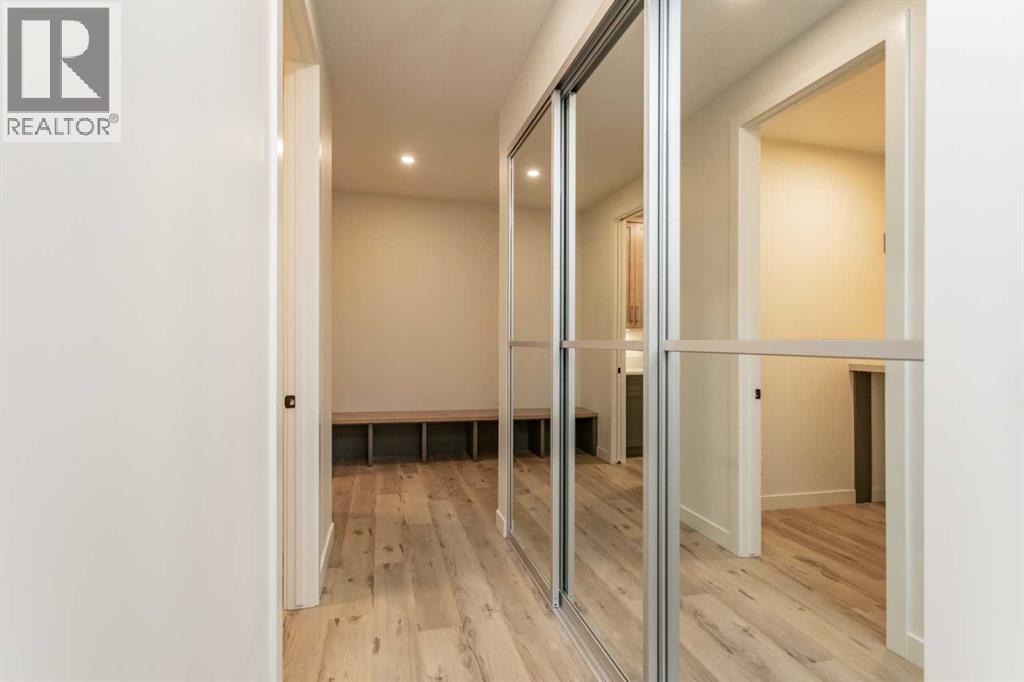 20 Emmett Crescent Property Photo 11