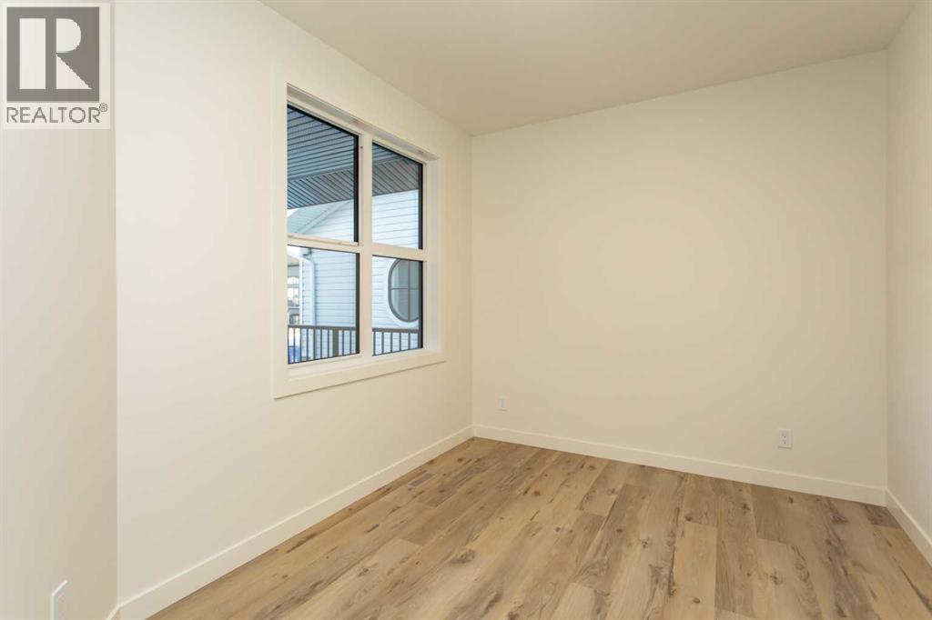 20 Emmett Crescent Property Photo 13