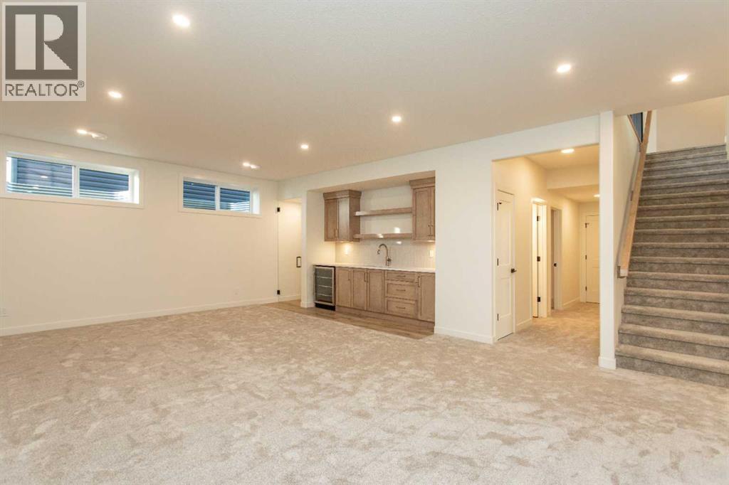 20 Emmett Crescent Property Photo 18