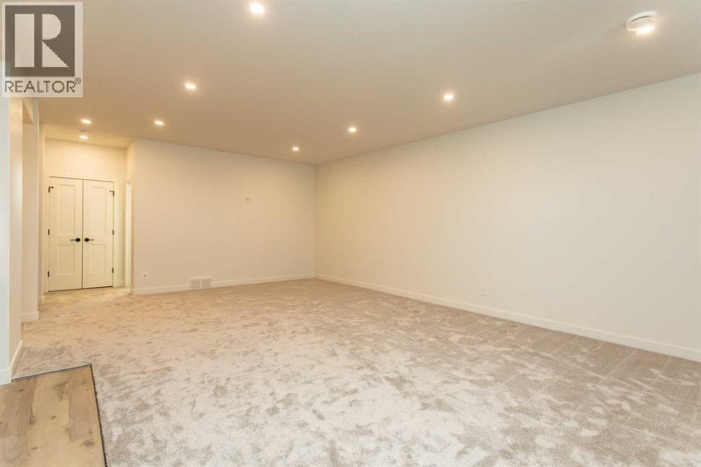 20 Emmett Crescent Property Photo 20