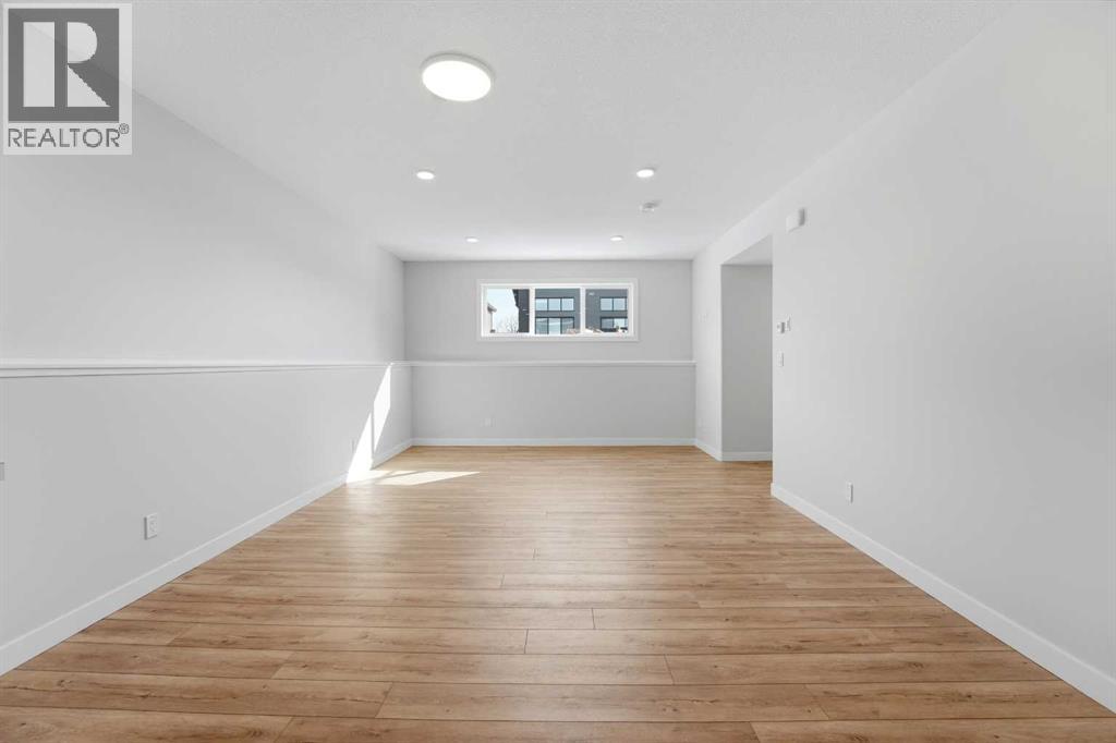 41 Emmett Crescent Property Photo 18