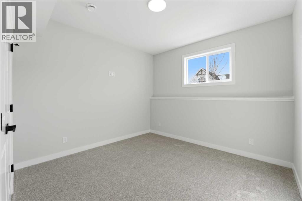 41 Emmett Crescent Property Photo 21
