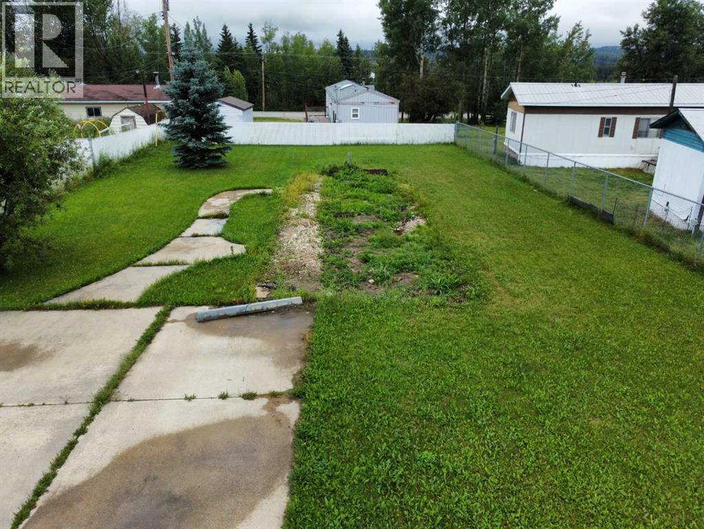 509 3 Ave Avenue Property Photo 3